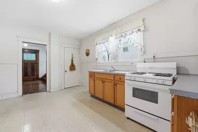 34 Worthy Avenue, West Springfield, MA 01089 - Photo 15