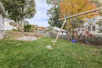 132 Centre St, Quincy, MA 02169 - Photo 33