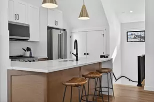 14 Hamlet, Somerville, MA 02143 - Photo 5