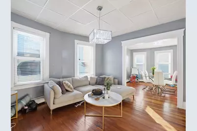 14 Court St, Methuen, MA 01844 - Photo 7