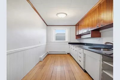 14 Court St, Methuen, MA 01844 - Photo 19