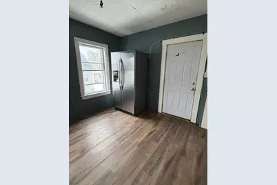 34 Enterprise St #2, Brockton, MA 02301 - Photo 9