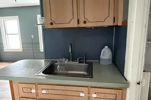 34 Enterprise St, Brockton, MA 02301 - Photo 9