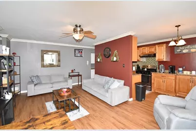 121 Regency Park Dr #121, Agawam, MA 01001 - Photo 7