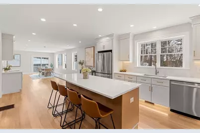 2 Rhuey Pass, Burlington, MA 01803 - Photo 7