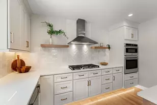 2 Rhuey Pass, Burlington, MA 01803 - Photo 5