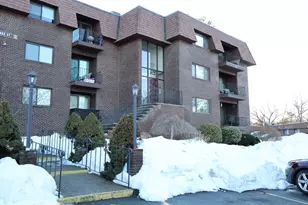 5 Thomas St, Saugus, MA 01906 - Photo 1