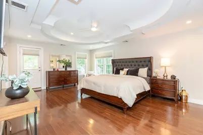 14 Sarah St, Burlington, MA 01803 - Photo 19