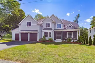 14 Sarah St, Burlington, MA 01803 - Photo 1