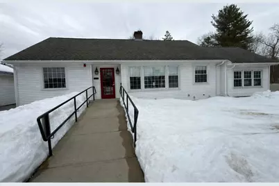 1565 Lakeview Avenue, Dracut, MA 01826 - Photo 1