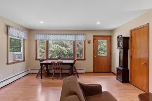 590 Ashby State Rd, Fitchburg, MA 01420 - Photo 13