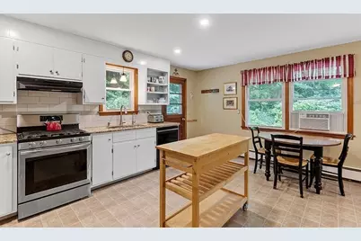 590 Ashby State Rd, Fitchburg, MA 01420 - Photo 7