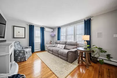 11 Joyce St, Chelmsford, MA 01824 - Photo 5