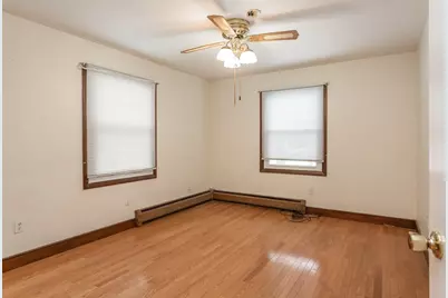 53 Lindsey Ln, Swansea, MA 02777 - Photo 9