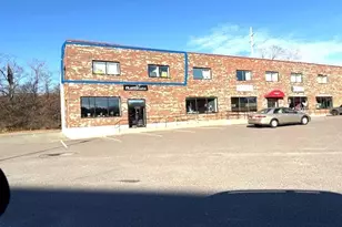 8 Bourbon St, Peabody, MA 01960 - Photo 1