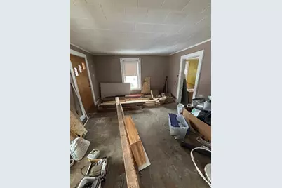 83 Plimpton St, Southbridge, MA 01550 - Photo 23