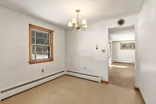 77 Summer St, Greenfield, MA 01301 - Photo 9