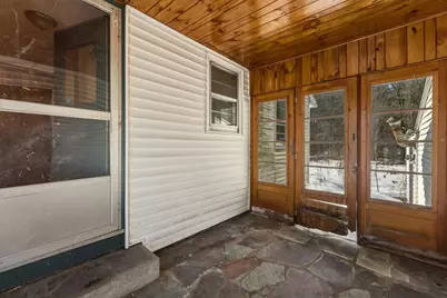 77 Summer St, Greenfield, MA 01301 - Photo 17