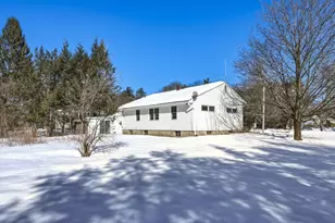 77 Summer St, Greenfield, MA 01301 - Photo 23