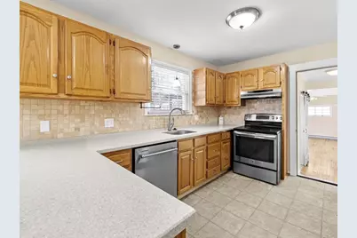 4 West End Ave, Westborough, MA 01581 - Photo 17