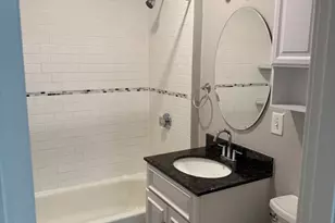 32 Mechanic St, Fitchburg, MA 01420 - Photo 3