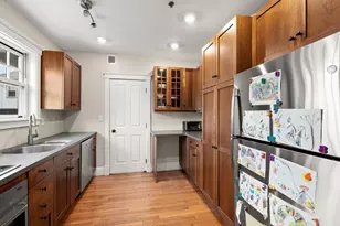 136 Appleton St, Cambridge, MA 01238 - Photo 7