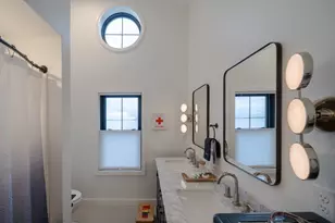 6 Nut Island Ave, Quincy, MA 02169 - Photo 31