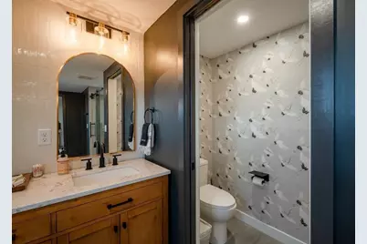 6 Nut Island Ave, Quincy, MA 02169 - Photo 23