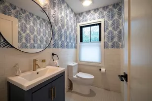 6 Nut Island Ave, Quincy, MA 02169 - Photo 17