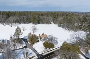 131 Wellesley St, Weston, MA 02493 - Photo 7