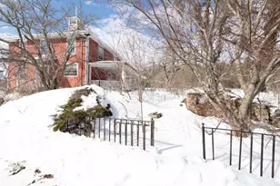 133 Wellesley St, Weston, MA 02493 - Photo 19
