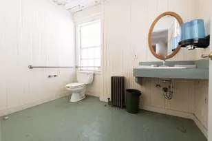 133 Wellesley St, Weston, MA 02493 - Photo 17