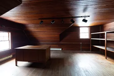 135 Wellesley Street, Weston, MA 02493 - Photo 33