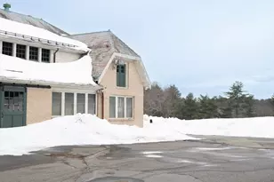 135 Wellesley St, Weston, MA 02493 - Photo 23