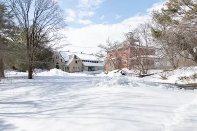 135 Wellesley Street, Weston, MA 02493 - Photo 19