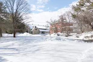 135 Wellesley St, Weston, MA 02493 - Photo 19