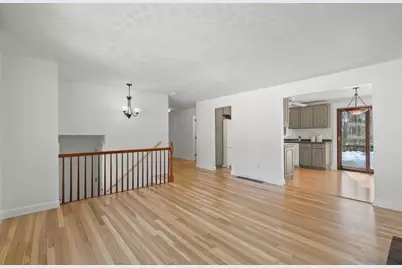 14 Little Tree Ln, Bellingham, MA 02019 - Photo 13