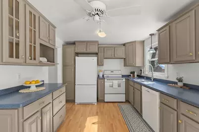 14 Little Tree Ln, Bellingham, MA 02019 - Photo 17