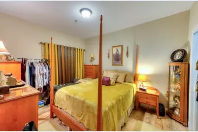 215 Mill St #113, Worcester, MA 01602 - Photo 15