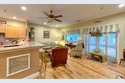 215 Mill St #113, Worcester, MA 01602 - Photo 9