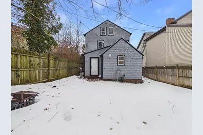 154 Maxfield St, New Bedford, MA 02740 - Photo 35