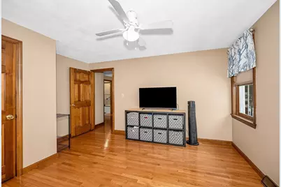 30 Parker Rd, Dracut, MA 01826 - Photo 33