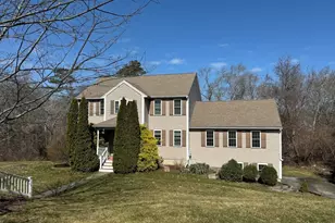 15 Brown Bear Cir, Plymouth, MA 02360 - Photo 1