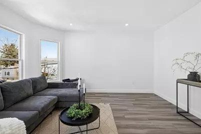 34 Winthrop St, Brockton, MA 02301 - Photo 15