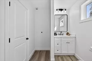 34 Winthrop St, Brockton, MA 02301 - Photo 7