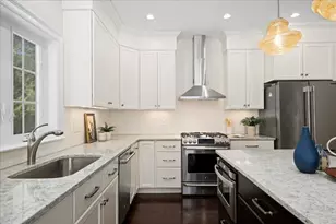 5 N Pond Way, Hopkinton, MA 01748 - Photo 9