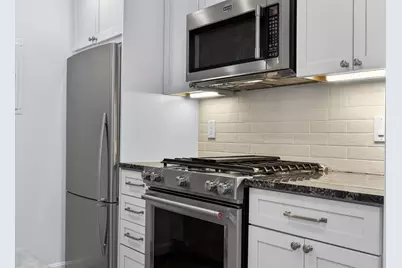 17 Bowdoin St #3AB, Boston, MA 02114 - Photo 11