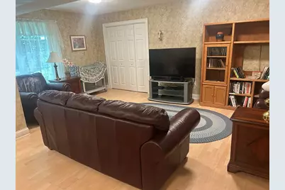 26 Greenleaves Dr #624, Amherst, MA 01002 - Photo 21