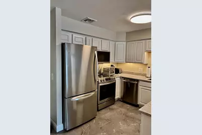 26 Greenleaves Dr #624, Amherst, MA 01002 - Photo 7