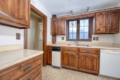 323 Matfield St, West Bridgewater, MA 02379 - Photo 9